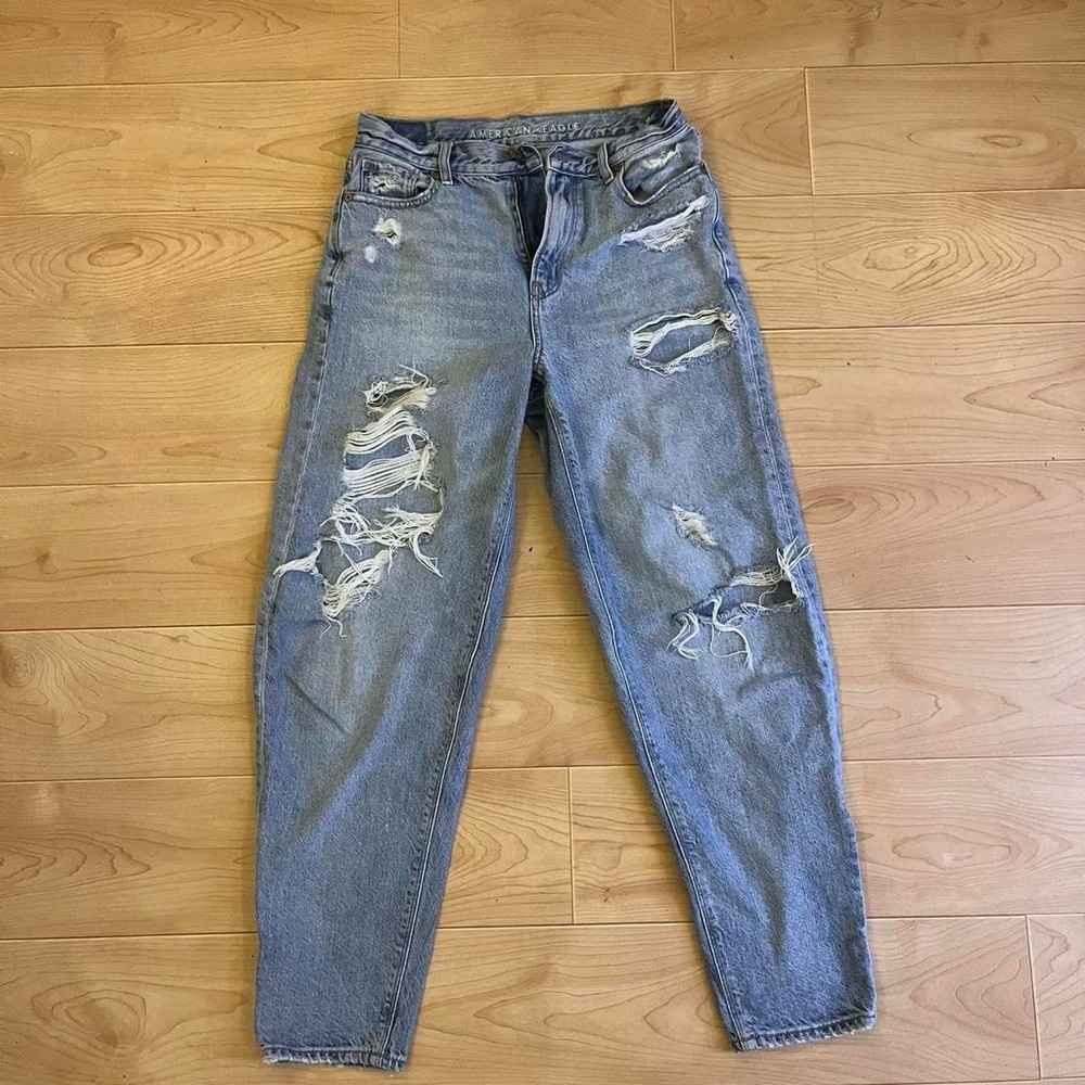 American Eagle Outfitters Distressed Blue High Rise Mom Jeans regular length